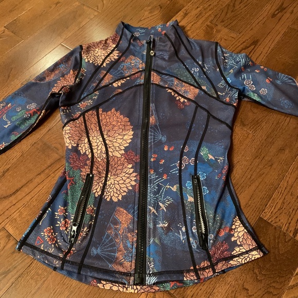 Lulu Zip up sweater - Picture 2 of 8